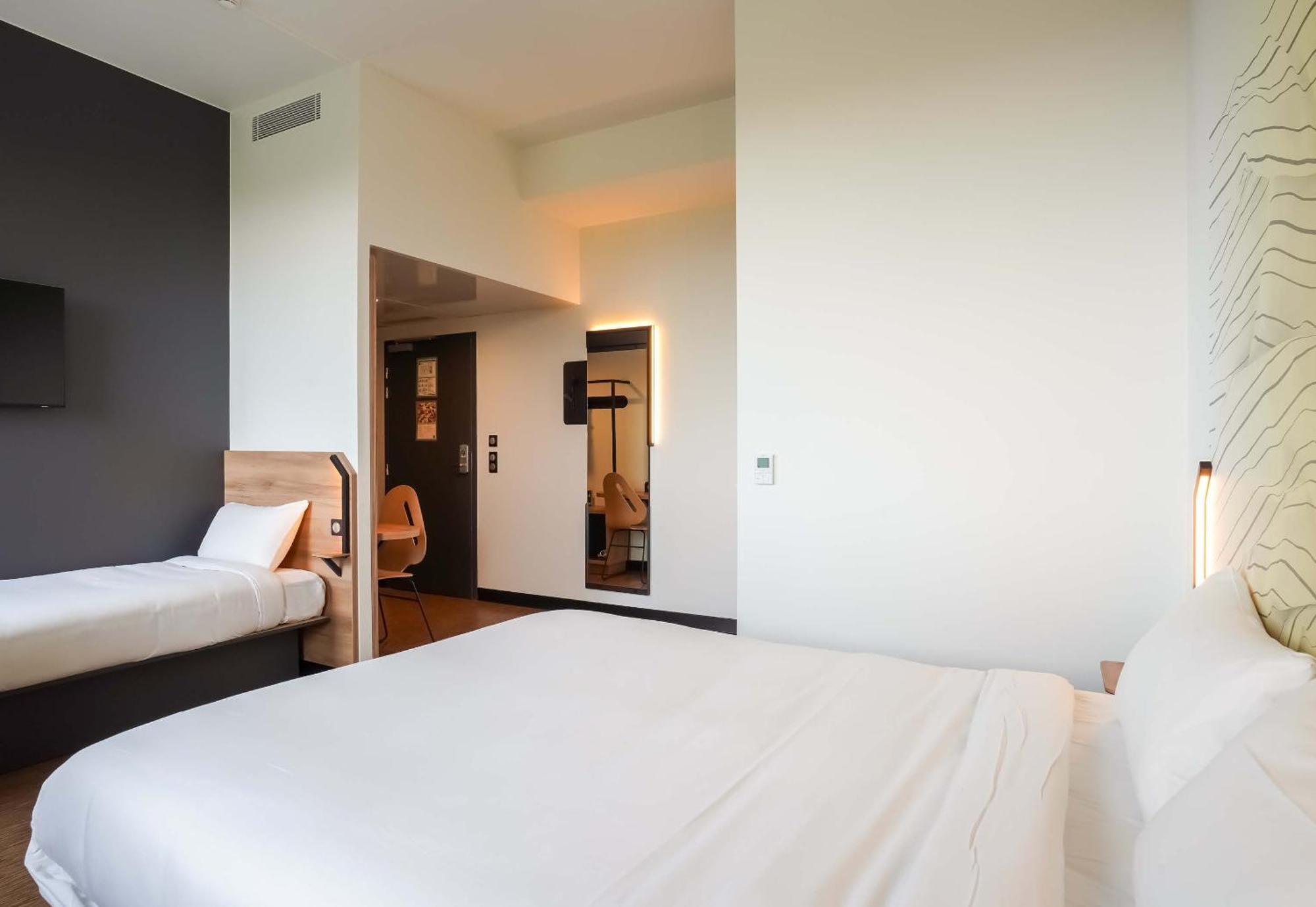 מונטרוג' B&B Hotel Paris Porte D'Orleans מראה חיצוני תמונה