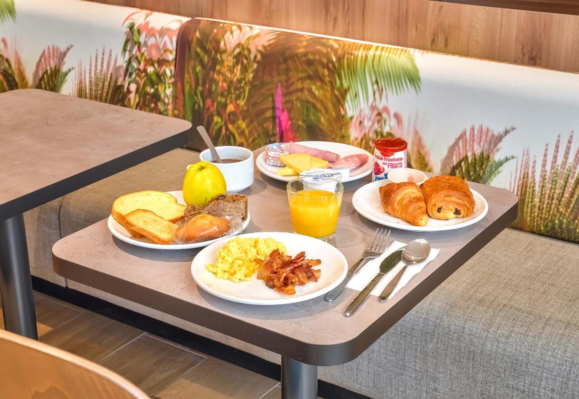 מונטרוג' B&B Hotel Paris Porte D'Orleans מראה חיצוני תמונה