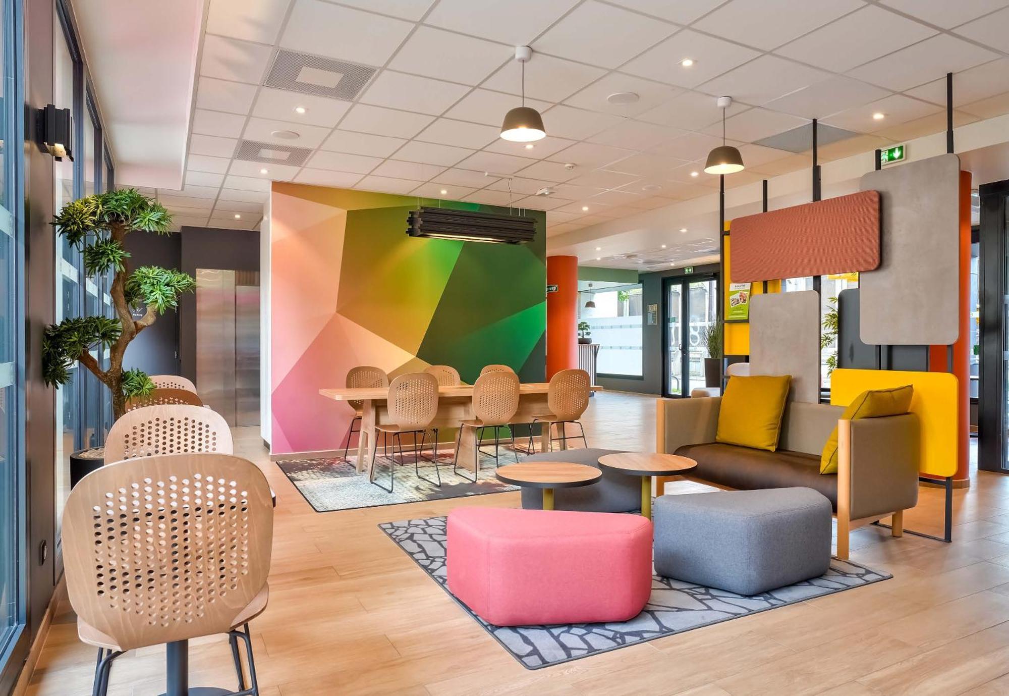 מונטרוג' B&B Hotel Paris Porte D'Orleans מראה חיצוני תמונה
