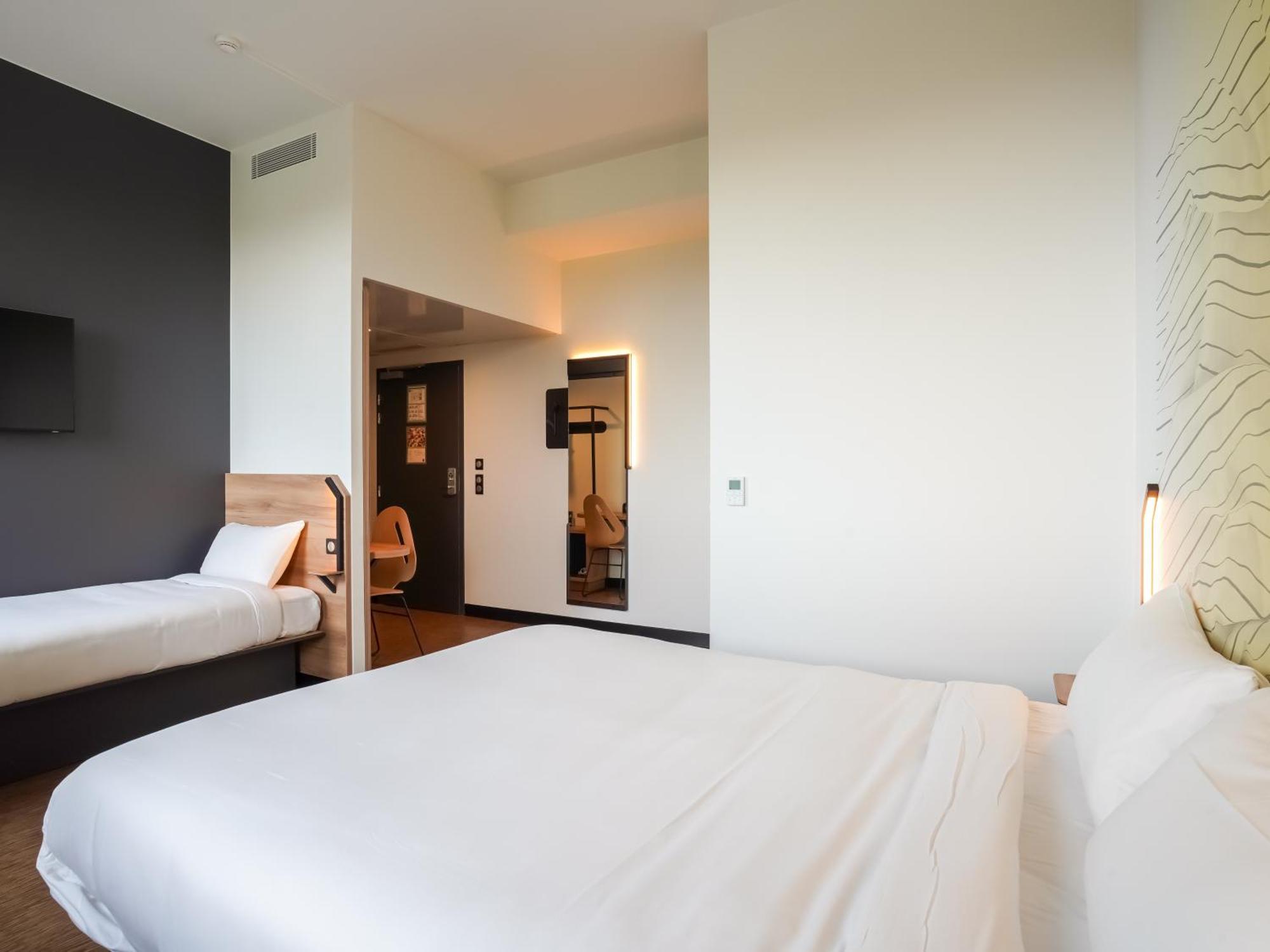 מונטרוג' B&B Hotel Paris Porte D'Orleans מראה חיצוני תמונה